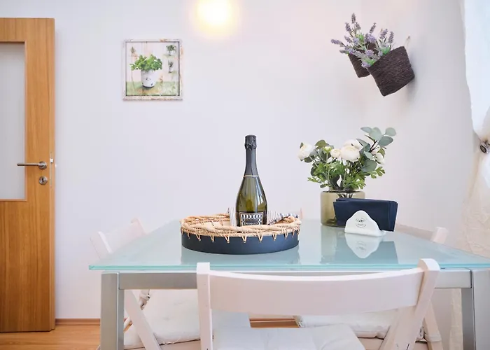 Apartman By Litto